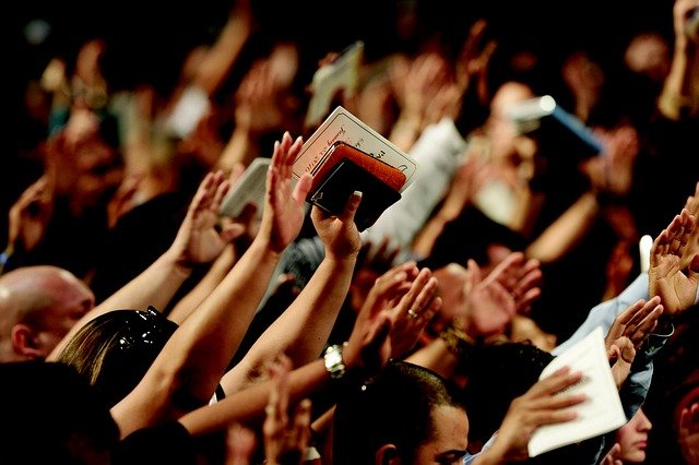 bible-g895f0762f_640